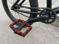 Pedały Platformowe na Rower MTB BMX Nylonowe Czarno Czerwone Camo
